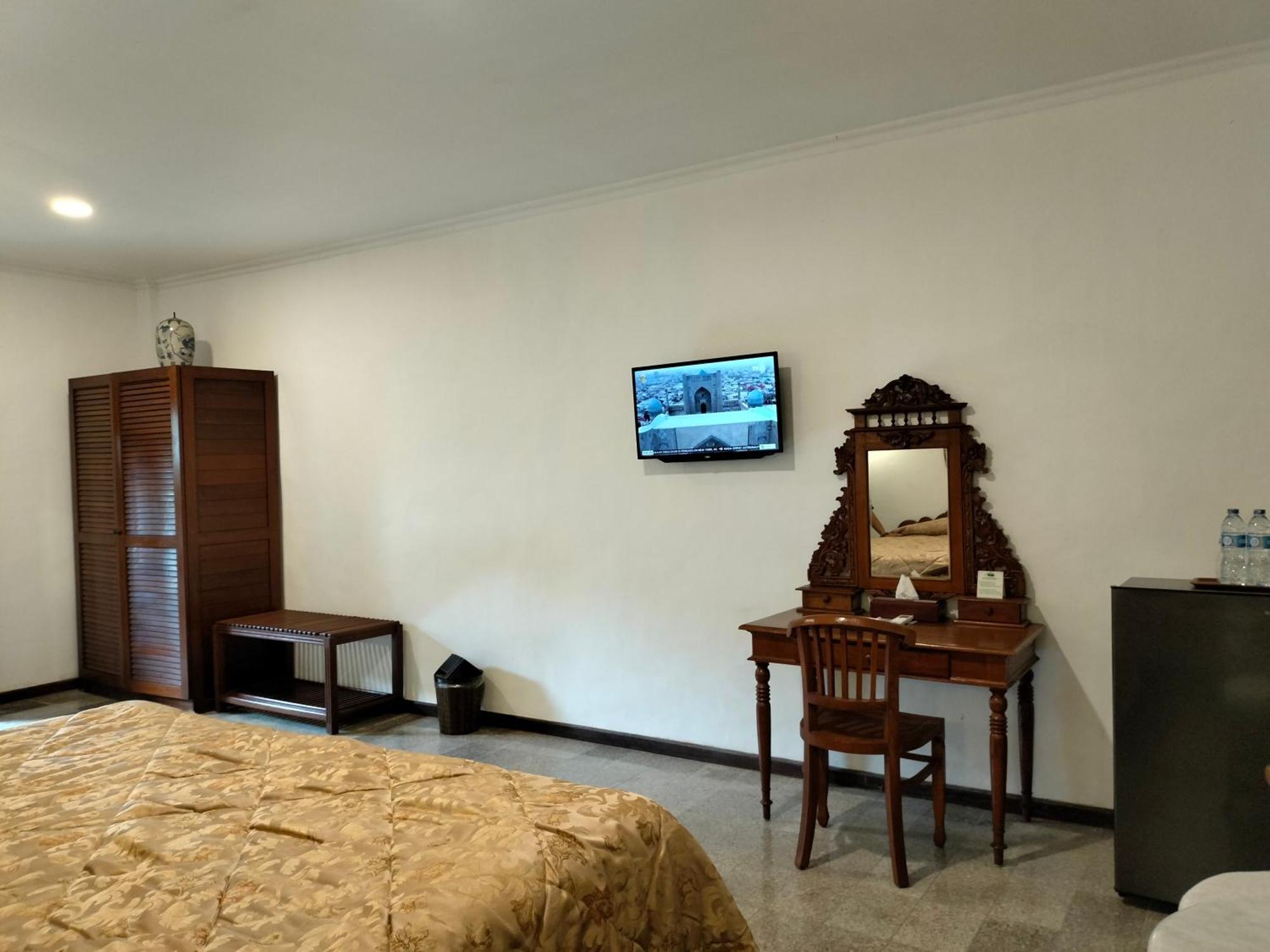 Hotel Grand Kumala Bali Legian  Bilik gambar